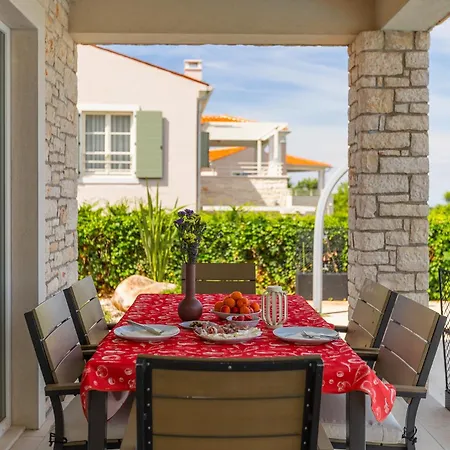 Villa Beautiful Casa Nova With Pool In *
