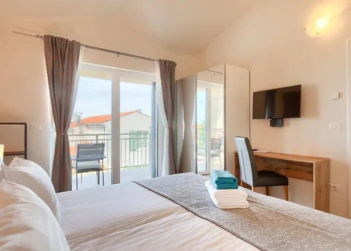 Beautiful Casa Nova With Pool In וילה *