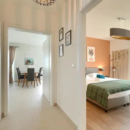 Beautiful Casa Nova With Pool In * Brtonigla